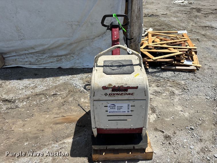 image for item DV7282 2023 Dynapac DRQ35 plate compactor