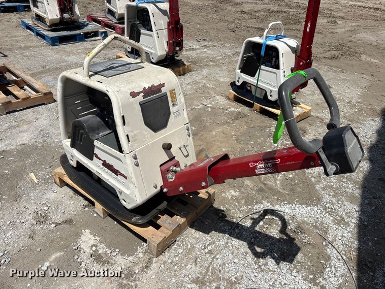image for item DV7282 2023 Dynapac DRQ35 plate compactor