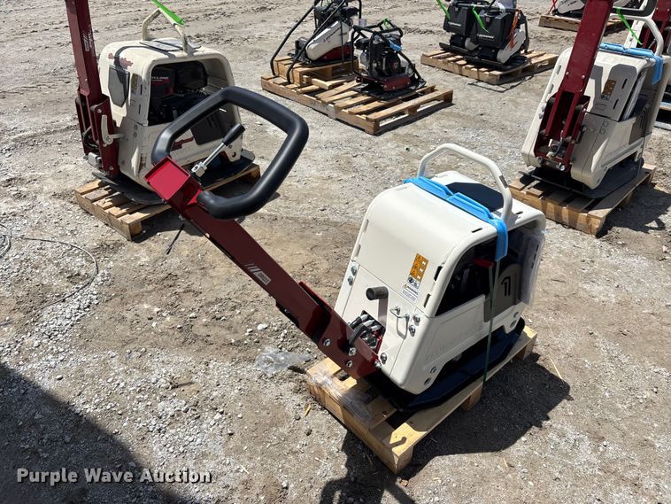 image for item DV7283 2022 Dynapac DRQ15 plate compactor