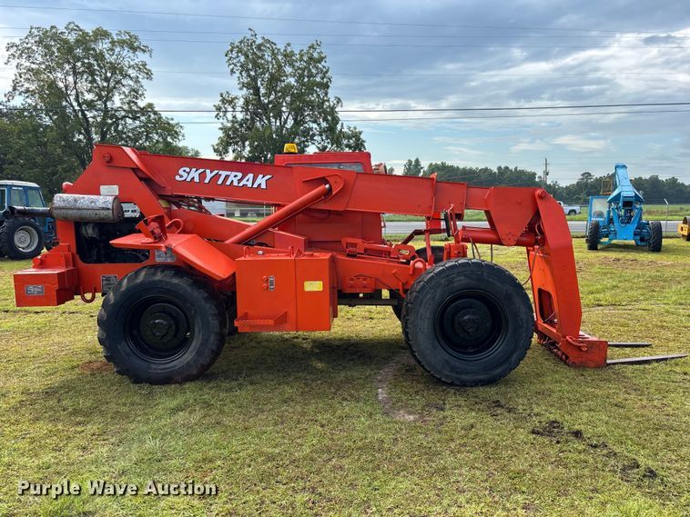 image for item DV7293 1991 Skytrak 6000M telehandler