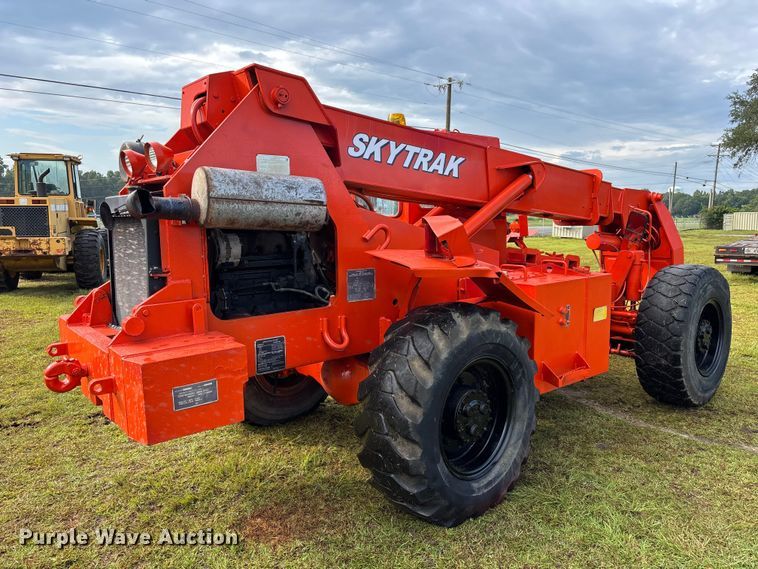 image for item DV7293 1991 Skytrak 6000M telehandler