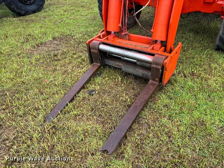 image for item DV7293 1991 Skytrak 6000M telehandler