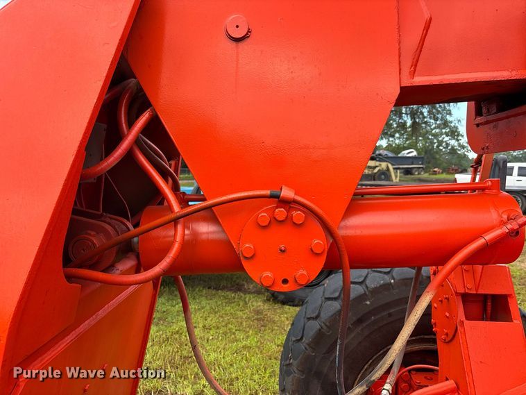 image for item DV7293 1991 Skytrak 6000M telehandler