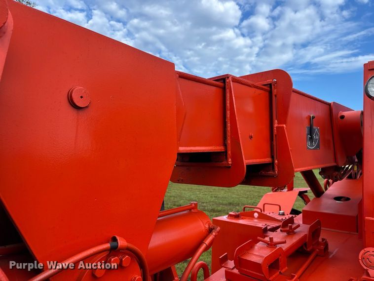image for item DV7293 1991 Skytrak 6000M telehandler