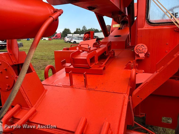 image for item DV7293 1991 Skytrak 6000M telehandler
