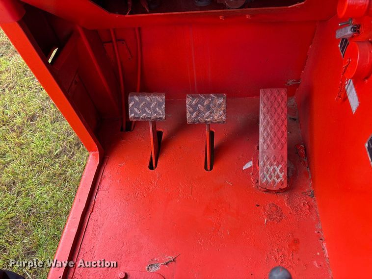 image for item DV7293 1991 Skytrak 6000M telehandler