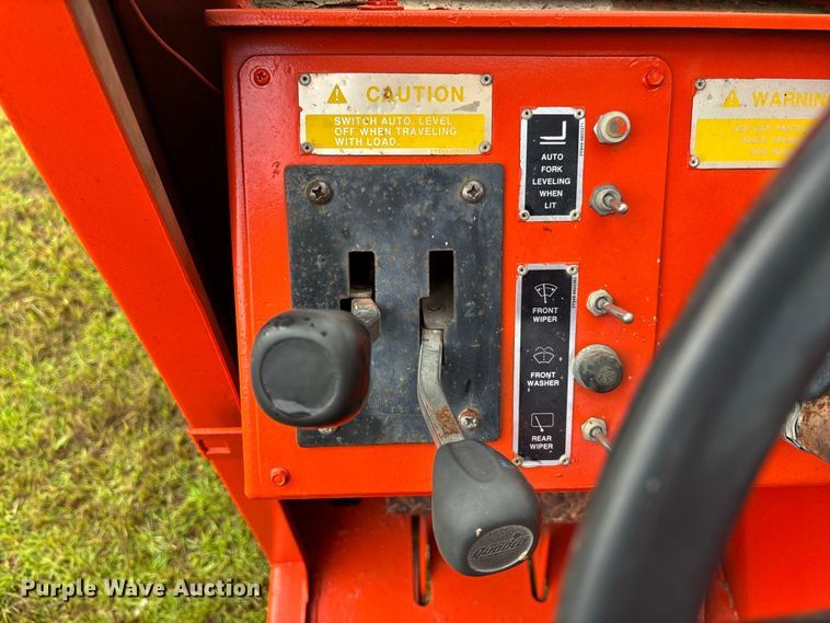 image for item DV7293 1991 Skytrak 6000M telehandler