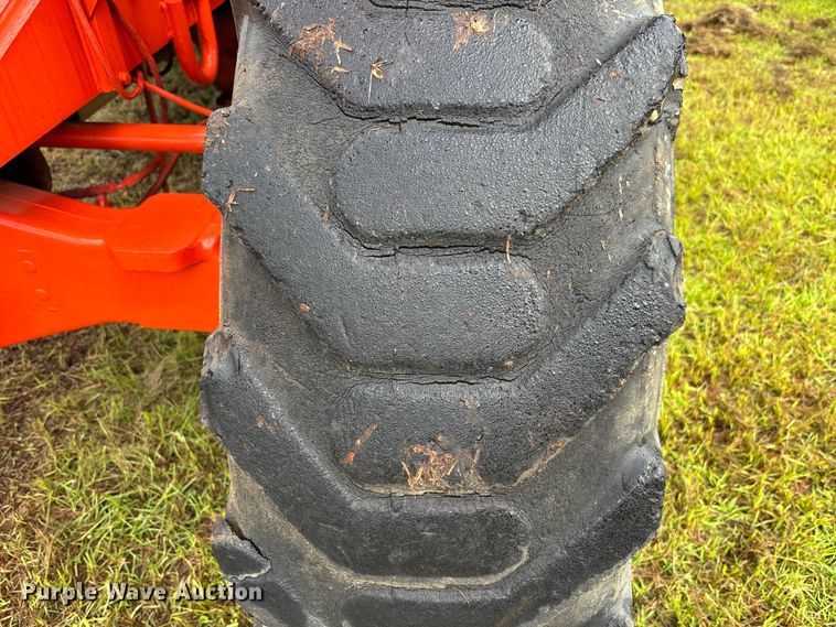image for item DV7293 1991 Skytrak 6000M telehandler