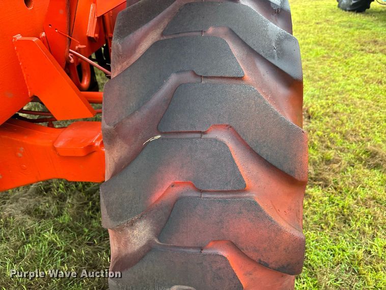 image for item DV7293 1991 Skytrak 6000M telehandler