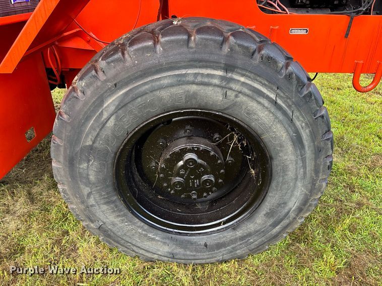 image for item DV7293 1991 Skytrak 6000M telehandler