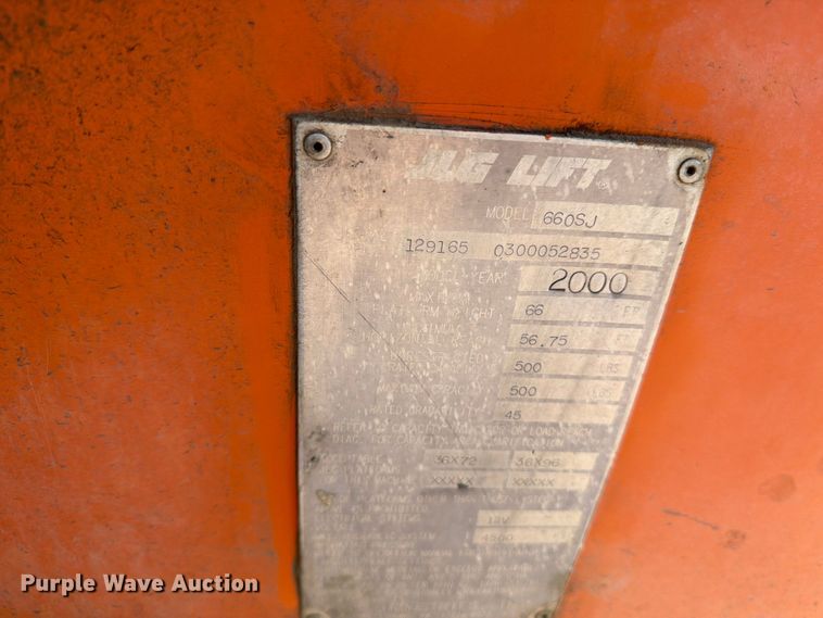 image for item DV8521 2000 JLG 660SJ boom lift
