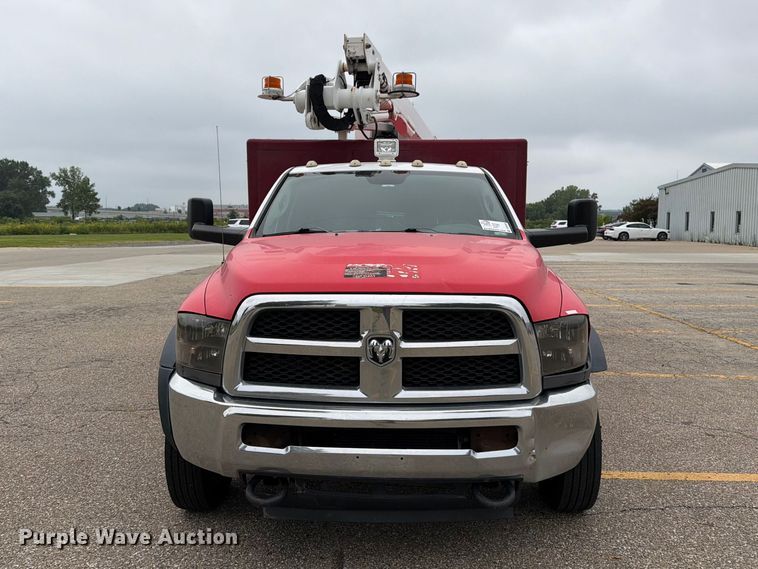 image for item DV8549 2014 RAM 5500HD bucket truck
