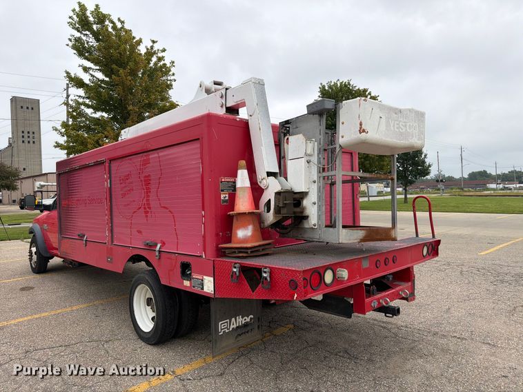 image for item DV8549 2014 RAM 5500HD bucket truck