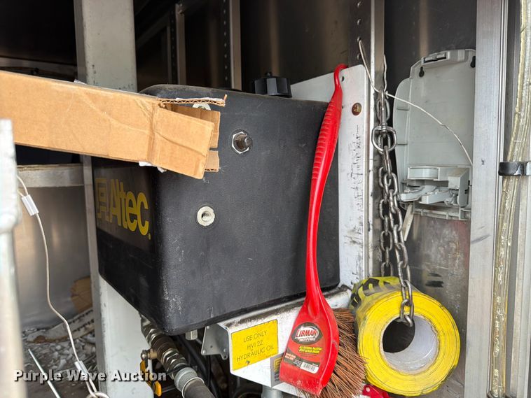 image for item DV8549 2014 RAM 5500HD bucket truck