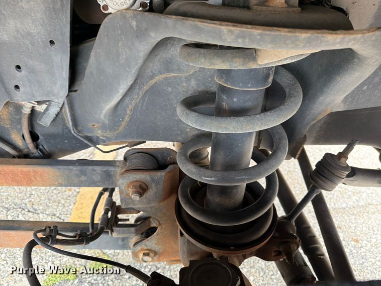 image for item DV8549 2014 RAM 5500HD bucket truck
