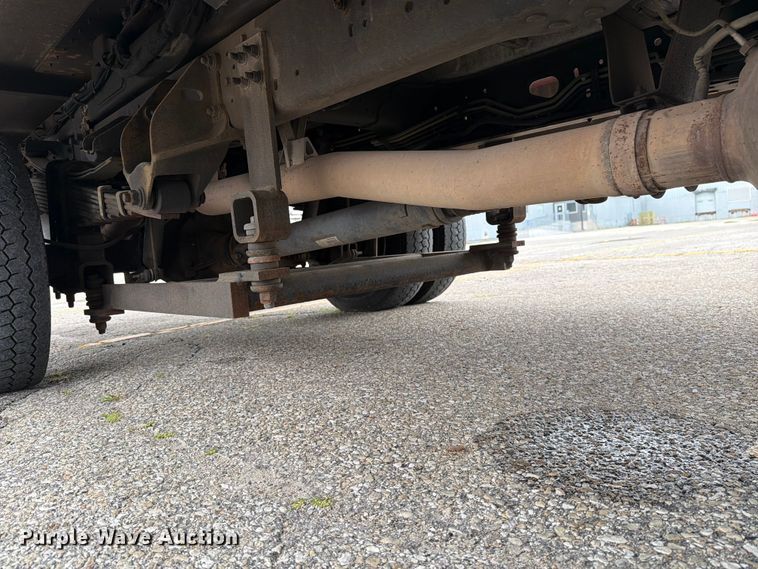 image for item DV8549 2014 RAM 5500HD bucket truck