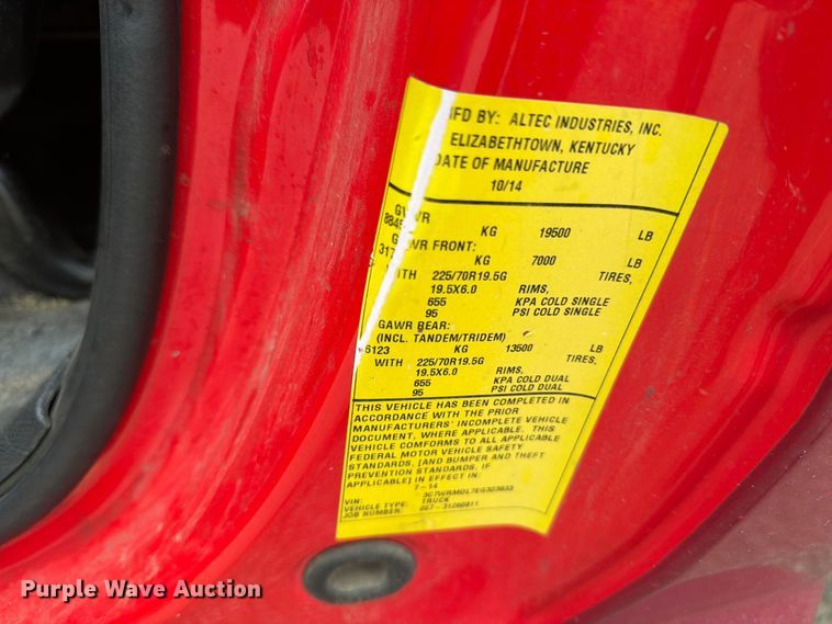 image for item DV8549 2014 RAM 5500HD bucket truck