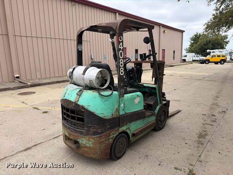 image for item DV8550 Mitsubishi FGC25K forklift