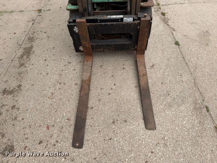 image for item DV8550 Mitsubishi FGC25K forklift