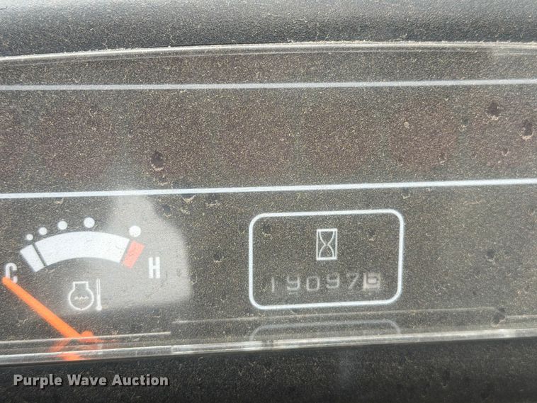 image for item DV8550 Mitsubishi FGC25K forklift