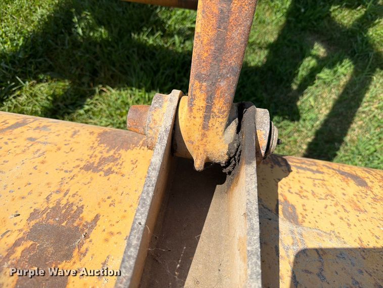 image for item DV8560 1986 Case 580 Super E backhoe