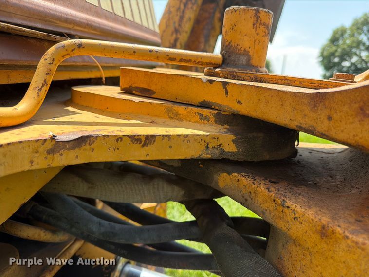 image for item DV8560 1986 Case 580 Super E backhoe