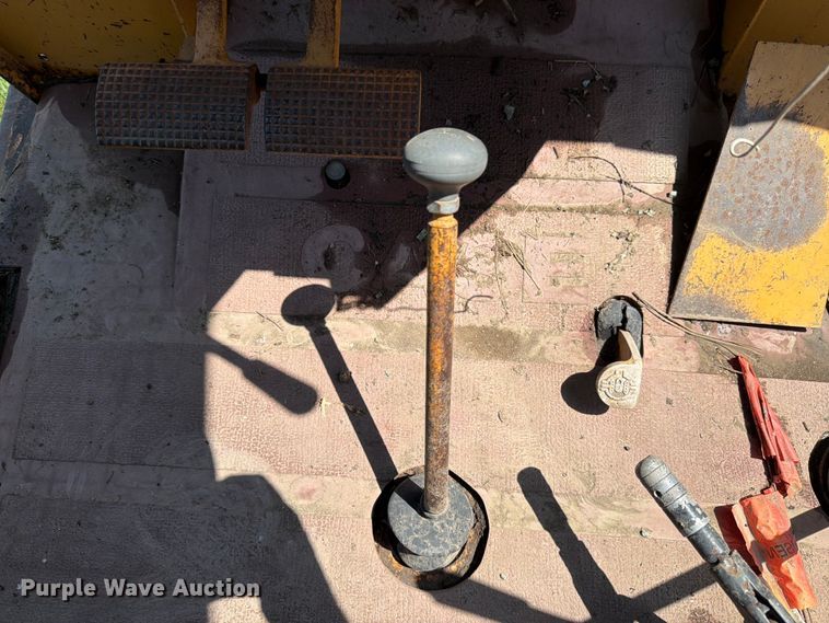 image for item DV8560 1986 Case 580 Super E backhoe