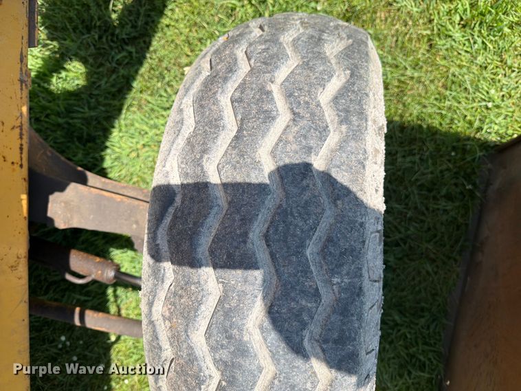 image for item DV8560 1986 Case 580 Super E backhoe