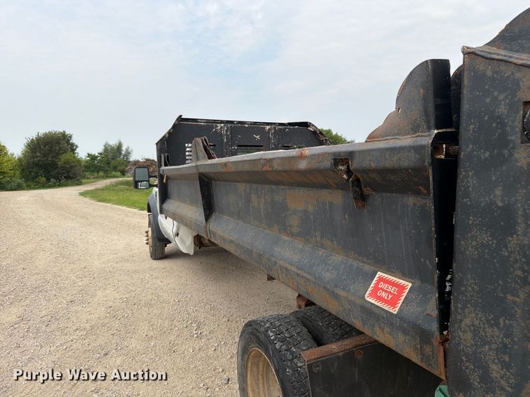 image for item DV8564 2008 Ford F450 Super Duty dump truck