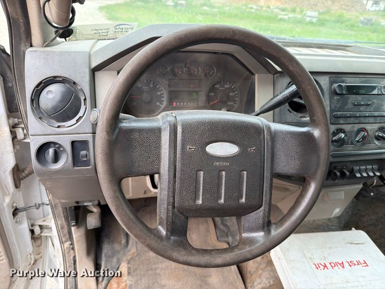 image for item DV8564 2008 Ford F450 Super Duty dump truck