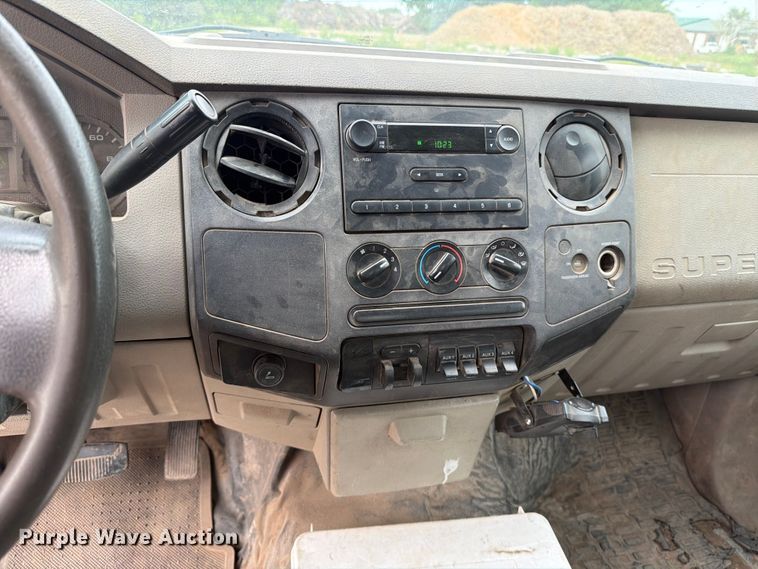 image for item DV8564 2008 Ford F450 Super Duty dump truck