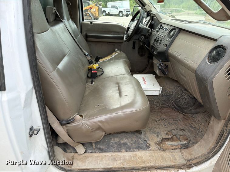 image for item DV8564 2008 Ford F450 Super Duty dump truck
