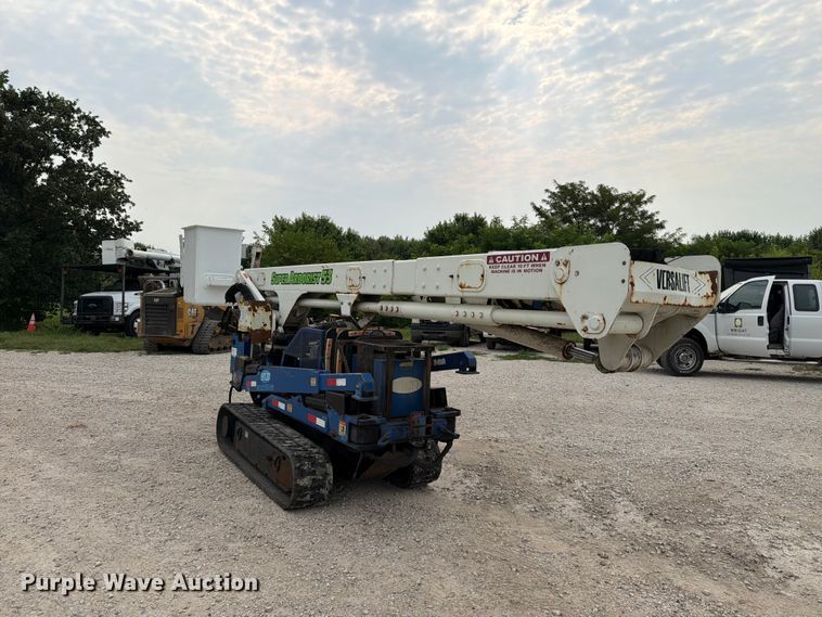 image for item DV8565 2013 Versalift MA53TD tracked boom lift