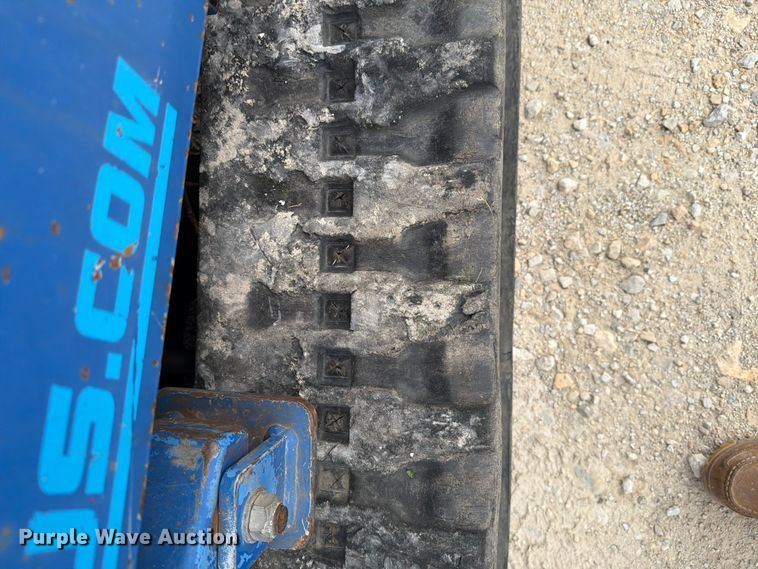 image for item DV8565 2013 Versalift MA53TD tracked boom lift