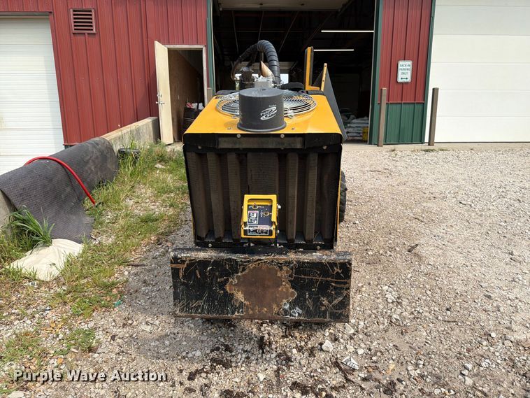 image for item DV8569 2017 Vermeer SC852 stump grinder