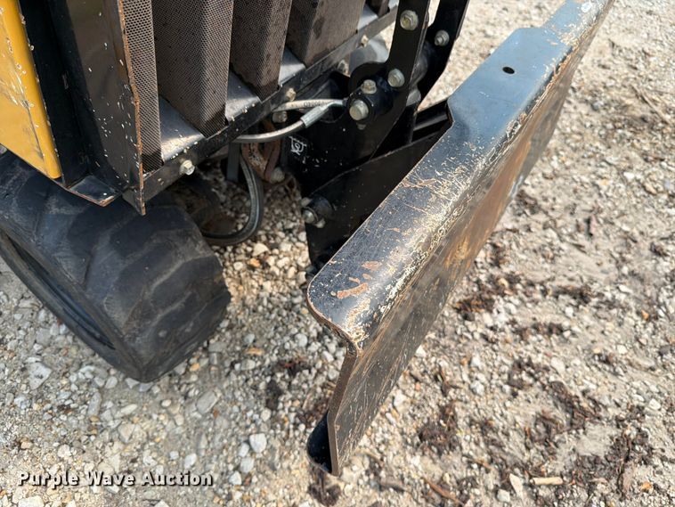 image for item DV8569 2017 Vermeer SC852 stump grinder