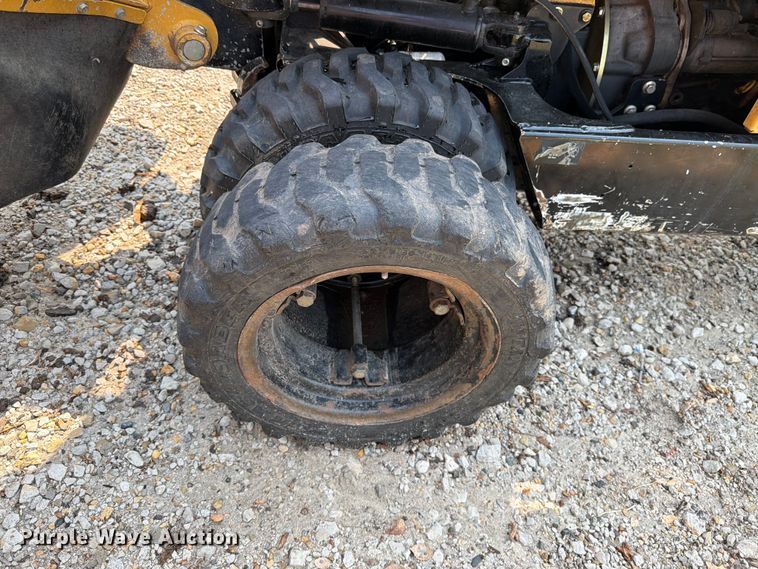 image for item DV8569 2017 Vermeer SC852 stump grinder