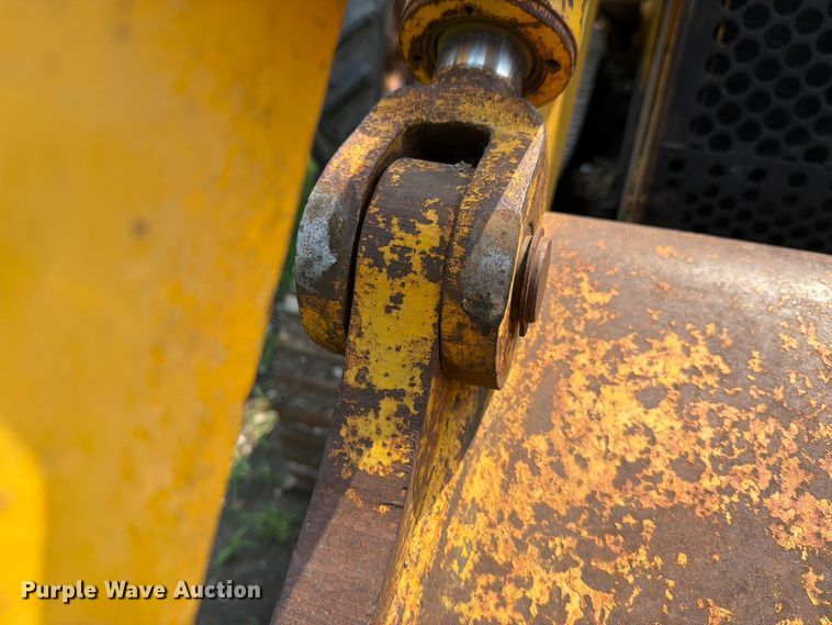 image for item DV8571 Case 450 crawler tractor