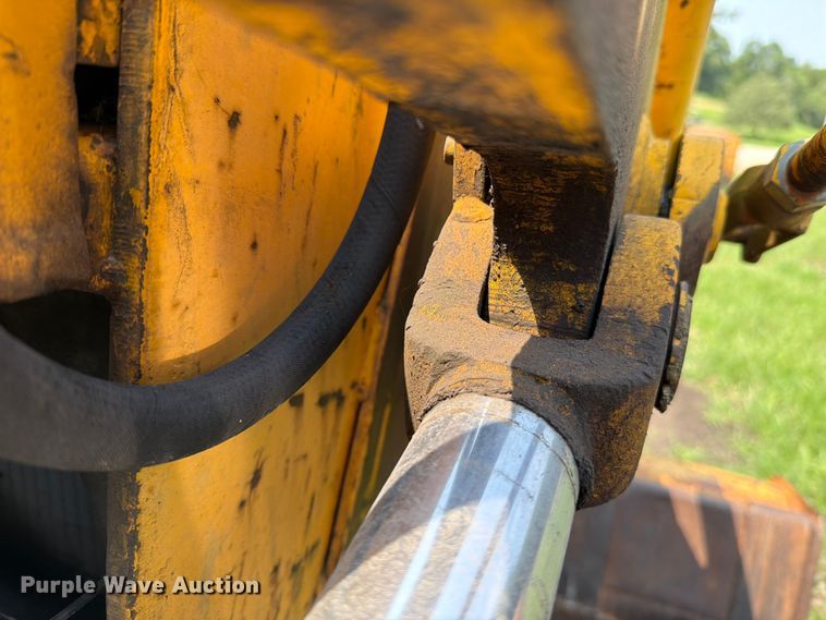 image for item DV8571 Case 450 crawler tractor
