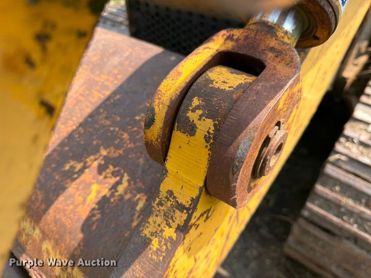 image for item DV8571 Case 450 crawler tractor