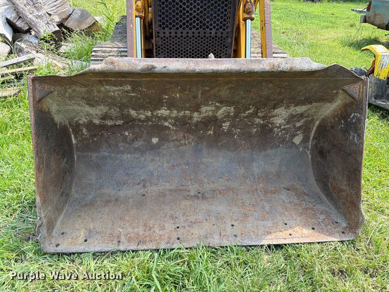image for item DV8571 Case 450 crawler tractor
