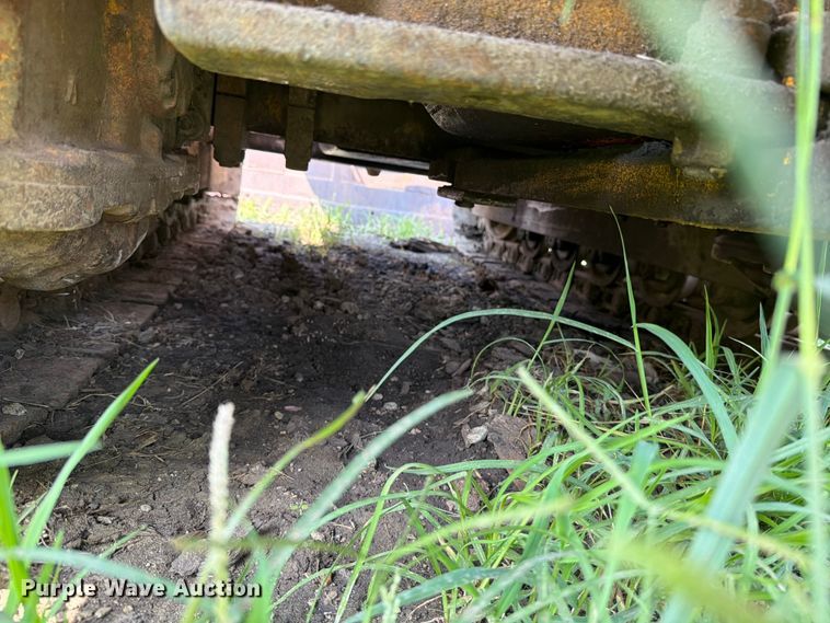 image for item DV8571 Case 450 crawler tractor