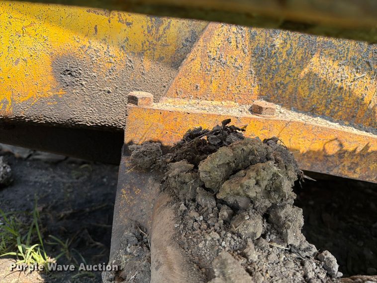 image for item DV8571 Case 450 crawler tractor