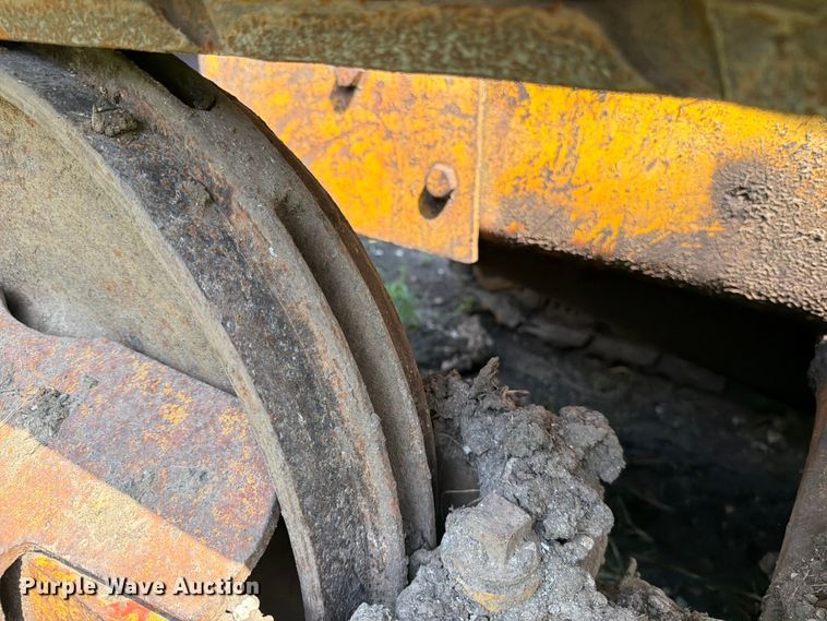 image for item DV8571 Case 450 crawler tractor