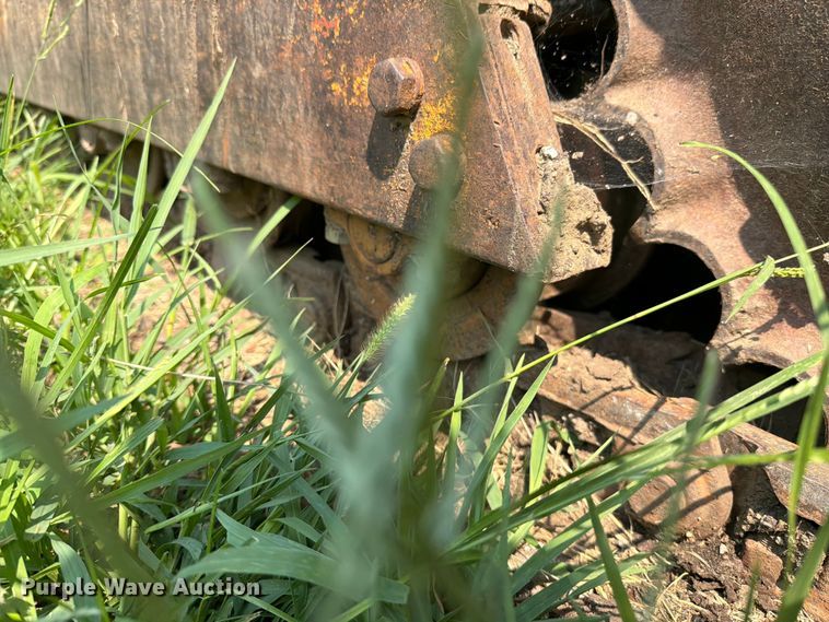 image for item DV8571 Case 450 crawler tractor