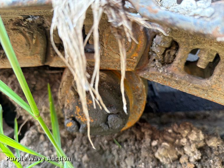 image for item DV8571 Case 450 crawler tractor