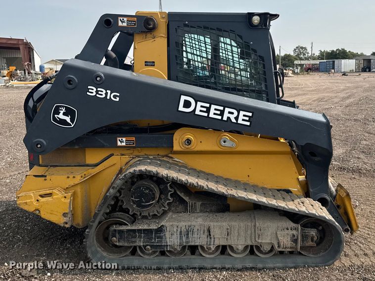 image for item DY3126 2015 John Deere 331G tracked skid steer loader