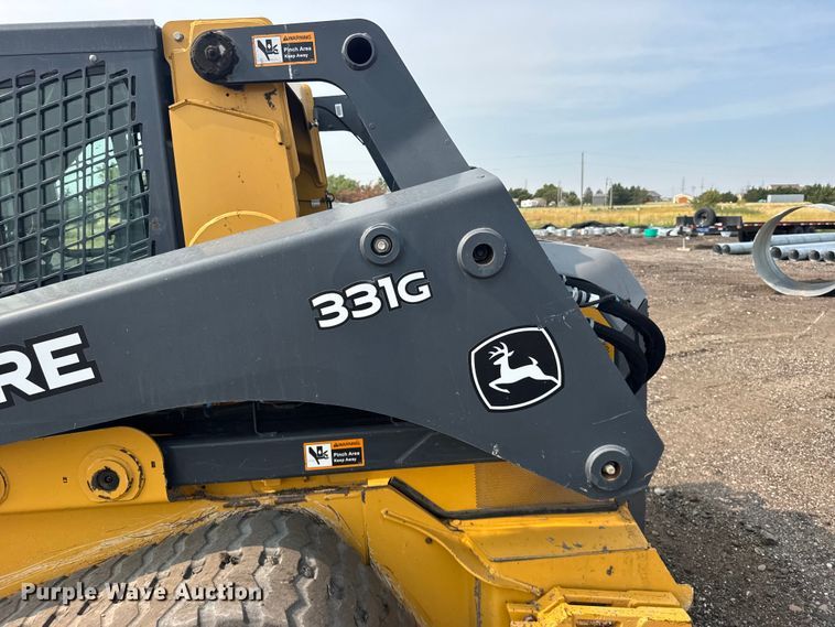 image for item DY3126 2015 John Deere 331G tracked skid steer loader