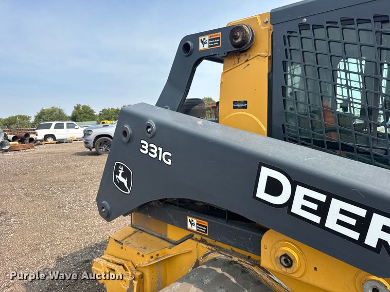 image for item DY3126 2015 John Deere 331G tracked skid steer loader