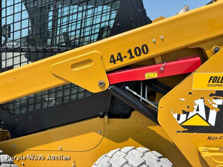 image for item DZ4484 2019 Caterpillar 262D skid steer loader